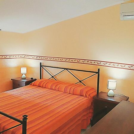 Bed And Breakfast Gigi Furci Siculo Bagian luar foto